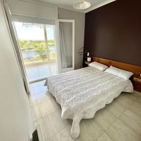 33apartamento Soleado De Dos * Empuriabrava